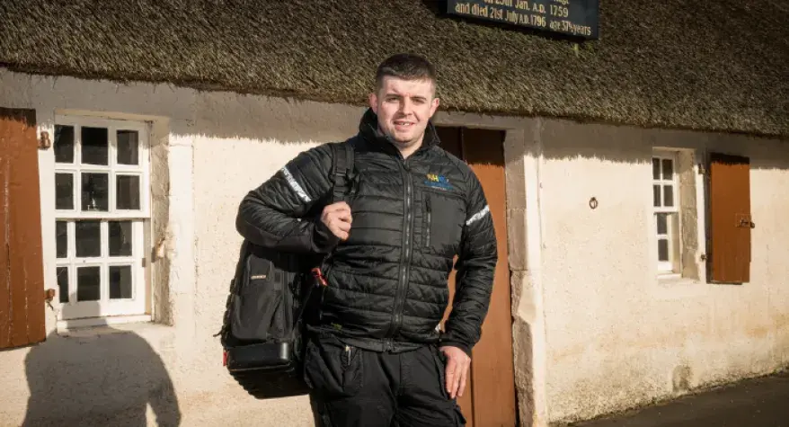 How to choose a reliable electrician