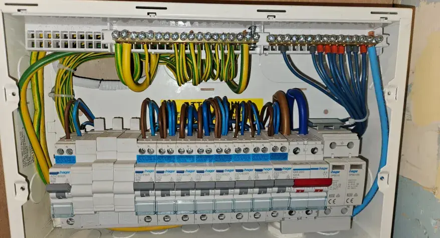 Fuseboard upgrade Ayr