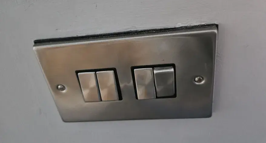 Who do I call to change a socket in Maybole? Top tips from your local electricians.